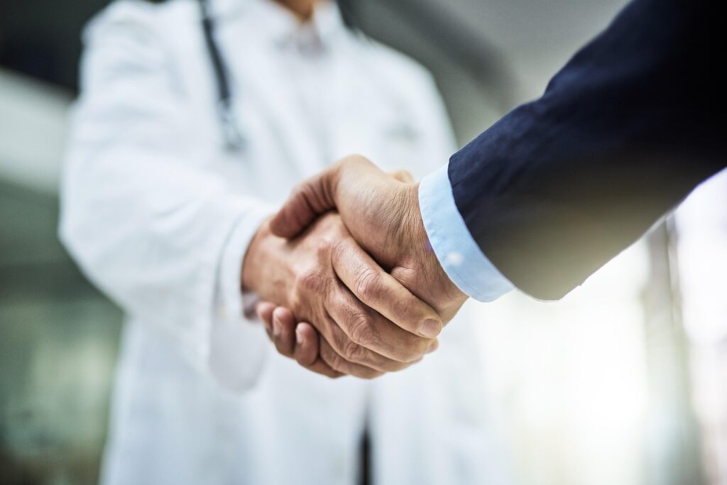 handshake, businessman, greeting, working, meeting, men, clinic, lens flare, adult, success, cooperation, teamwork, trust, partnership, togetherness, agreement, confidence, modern, handshake, cooperation, cooperation, cooperation, cooperation, cooperation